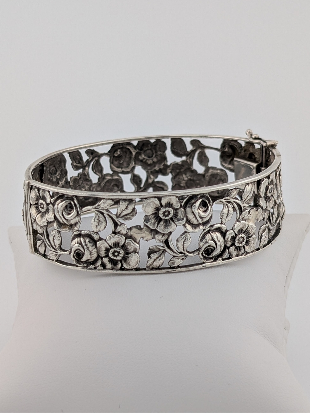 Vintage Scandinavian Silver Floral Bracelet - Antique Estate Jewelry